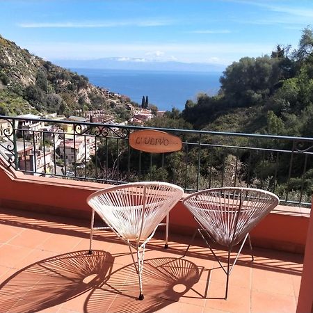 טאורמינה Villa Vittorio - Splendid Panoramic Sea View Terrace מראה חיצוני תמונה