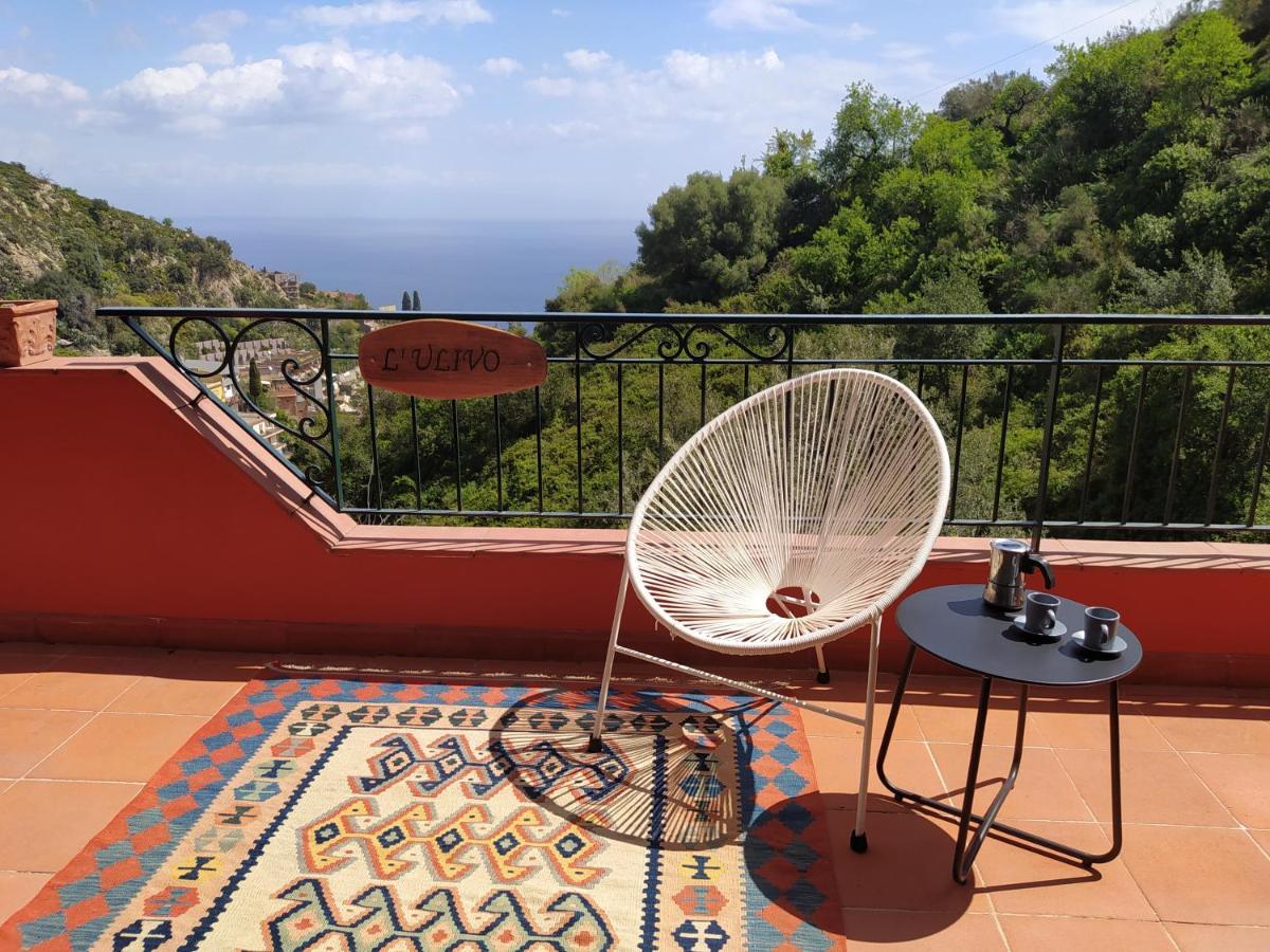 טאורמינה Villa Vittorio - Splendid Panoramic Sea View Terrace מראה חיצוני תמונה